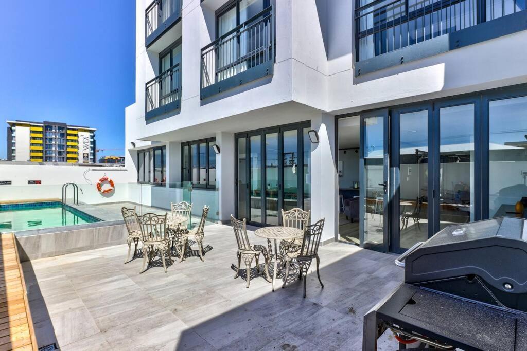 Stylish, Brand New, In Eclectic Area Appartement Le Cap
